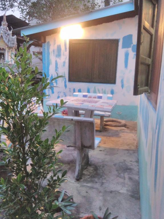 Patchaya Guesthouse Amphawa Exterior foto
