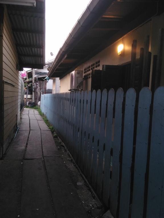 Patchaya Guesthouse Amphawa Exterior foto