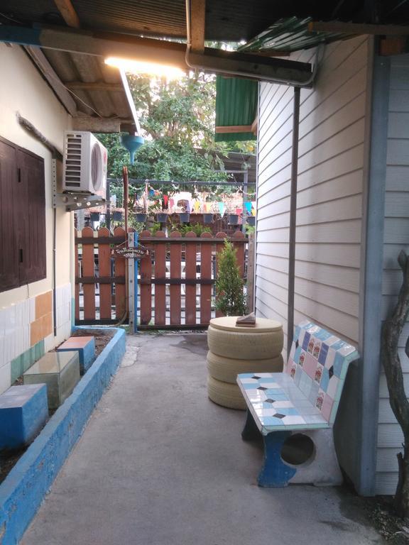 Patchaya Guesthouse Amphawa Exterior foto