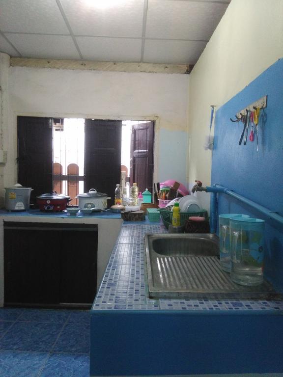 Patchaya Guesthouse Amphawa Exterior foto